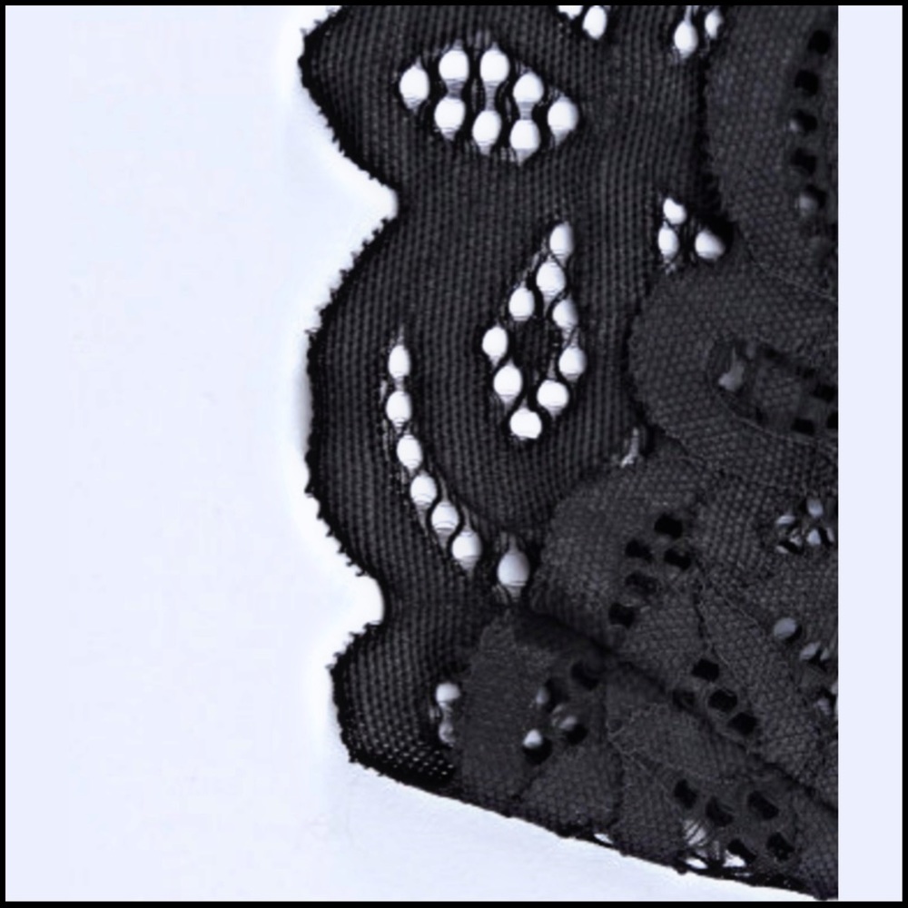 BLACK LACE FLORAL CROCHET SPAGHETTI-STRAP BRALETTE Sz MEDIUM - Picture 7 of 13